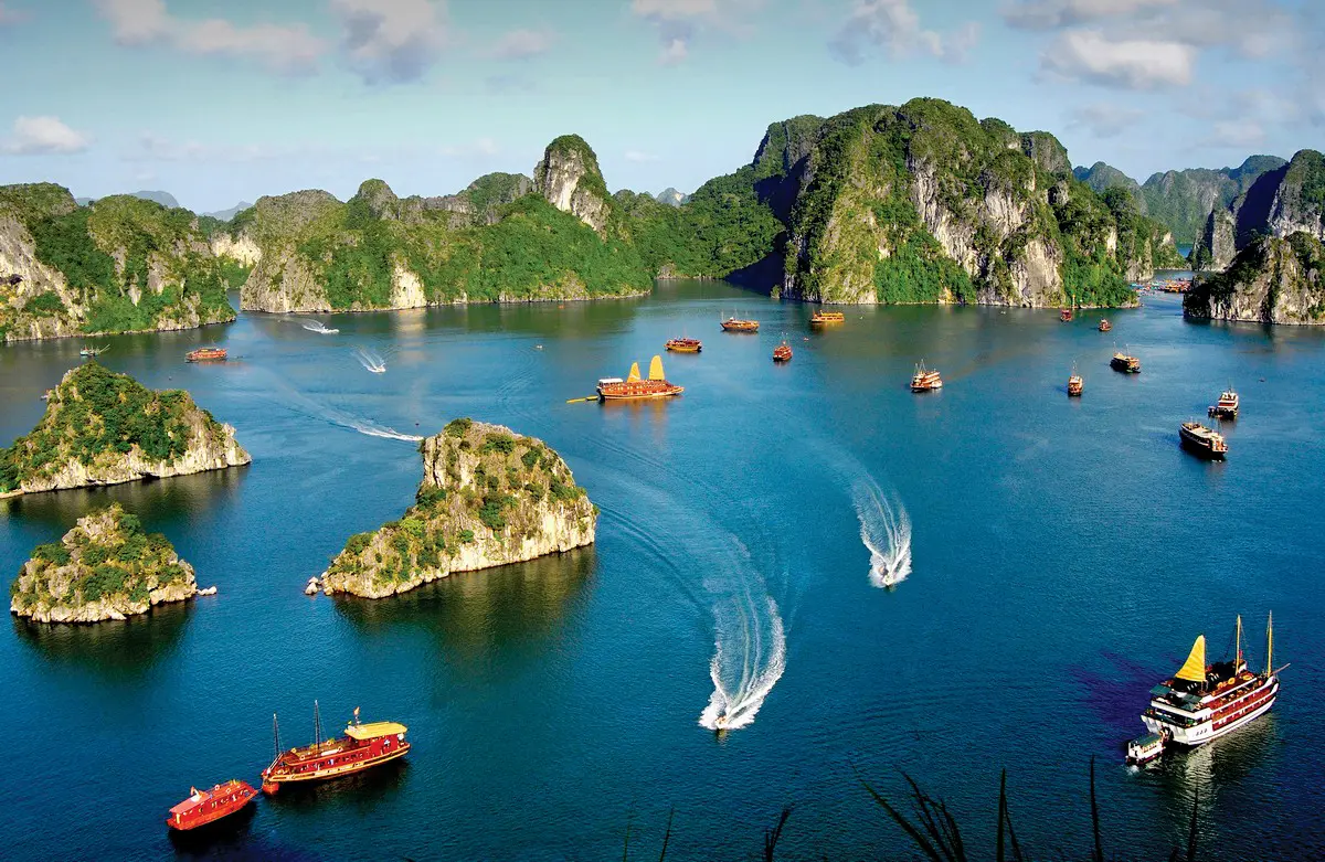 Ha Long Bay Luxury Cruise Review