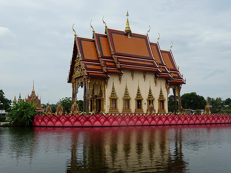 Wat plai laem koh samui