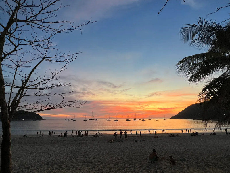 Nai harn sunset