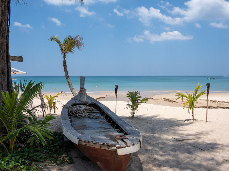 Bang tao beach