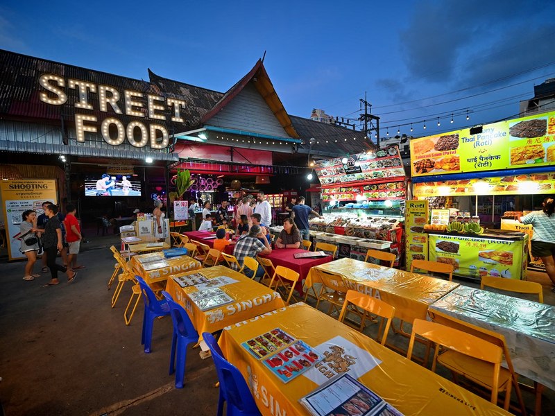 Night markets shows