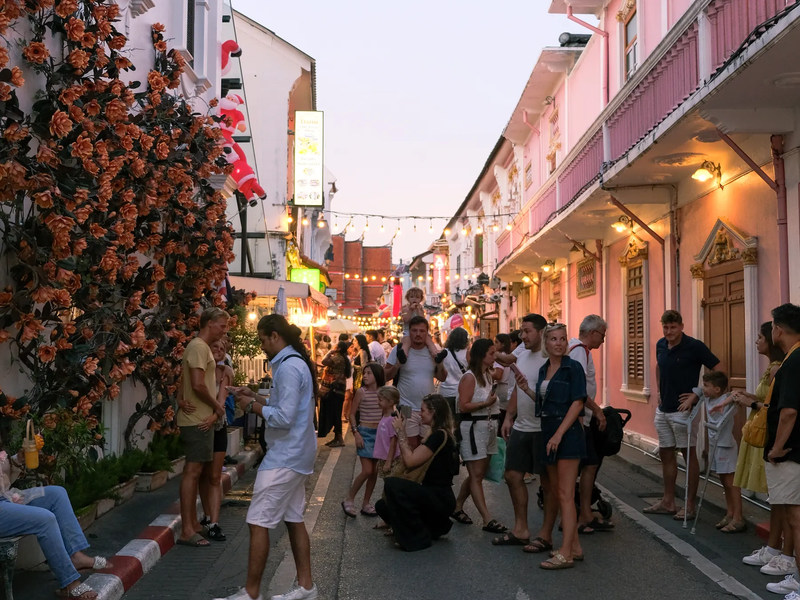 Phuket old town evening stay