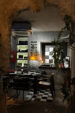 C’s Steakhouse (2)